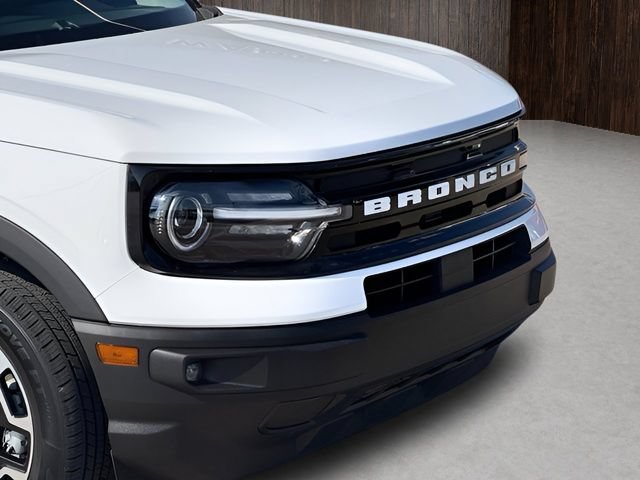 Certified 2023 Ford Bronco Sport Outer Banks w/ Tech Package AWD/4WD image 9