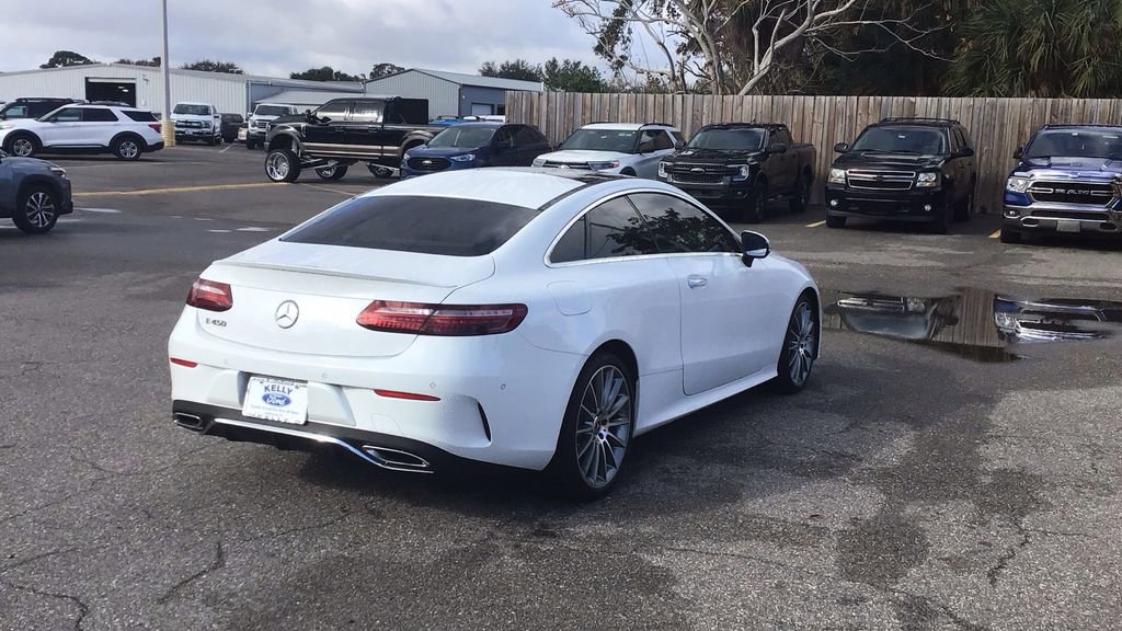 Used 2022 Mercedes-Benz E 450 Coupe image 5
