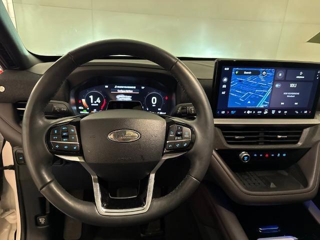 Certified 2025 Ford Explorer Platinum w/ Ultimate Package image 8