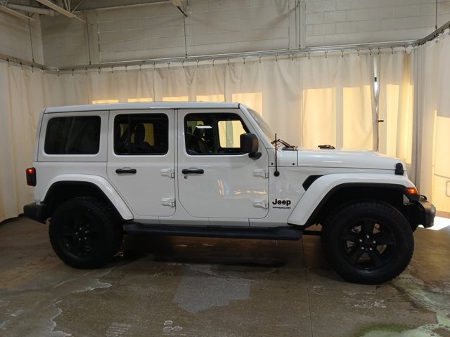 Used 2021 Jeep Wrangler Unlimited Sahara image 5