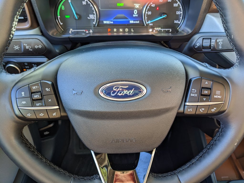 Certified 2024 Ford Maverick Lariat FWD image 11