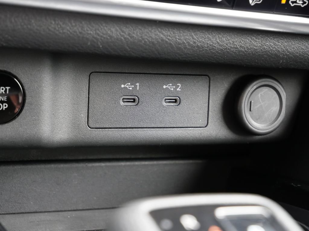 Used 2024 Nissan Rogue SV AWD/4WD image 31