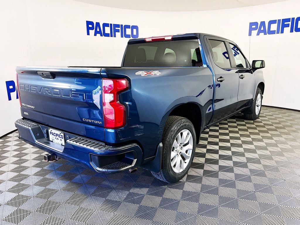 Used 2022 Chevrolet Silverado 1500 Custom w/ Safety Confidence Package image 3