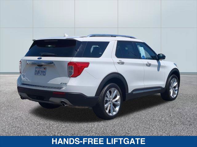 Certified 2023 Ford Explorer Platinum w/ Technology Package AWD/4WD image 5