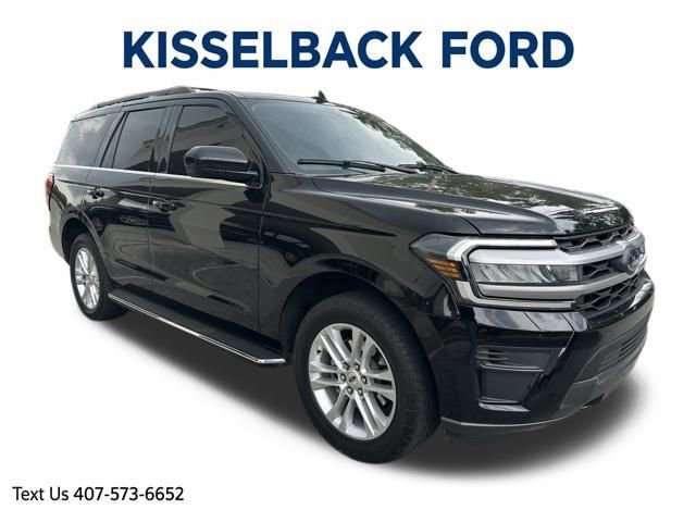 Certified 2022 Ford Expedition XLT AWD/4WD image 1