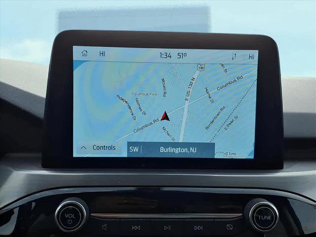 Certified 2022 Ford Escape Titanium w/ Class II Trailer Tow Package image 10