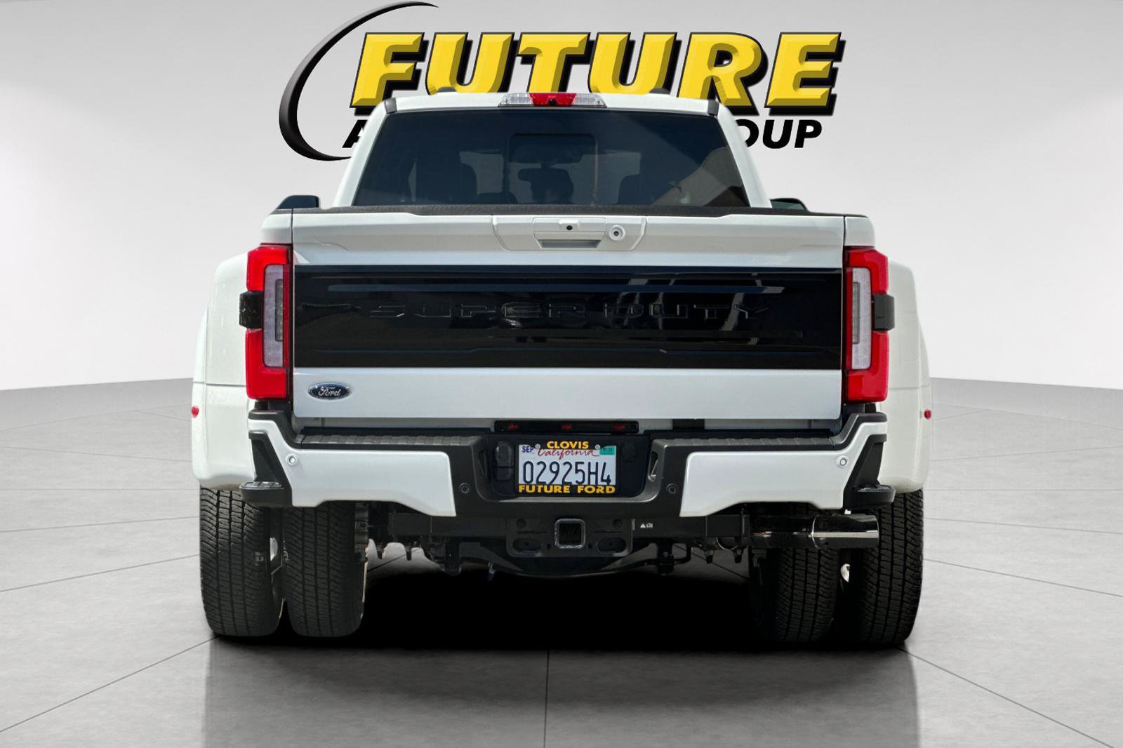 Certified 2026 Ford F350 Platinum AWD/4WD image 4
