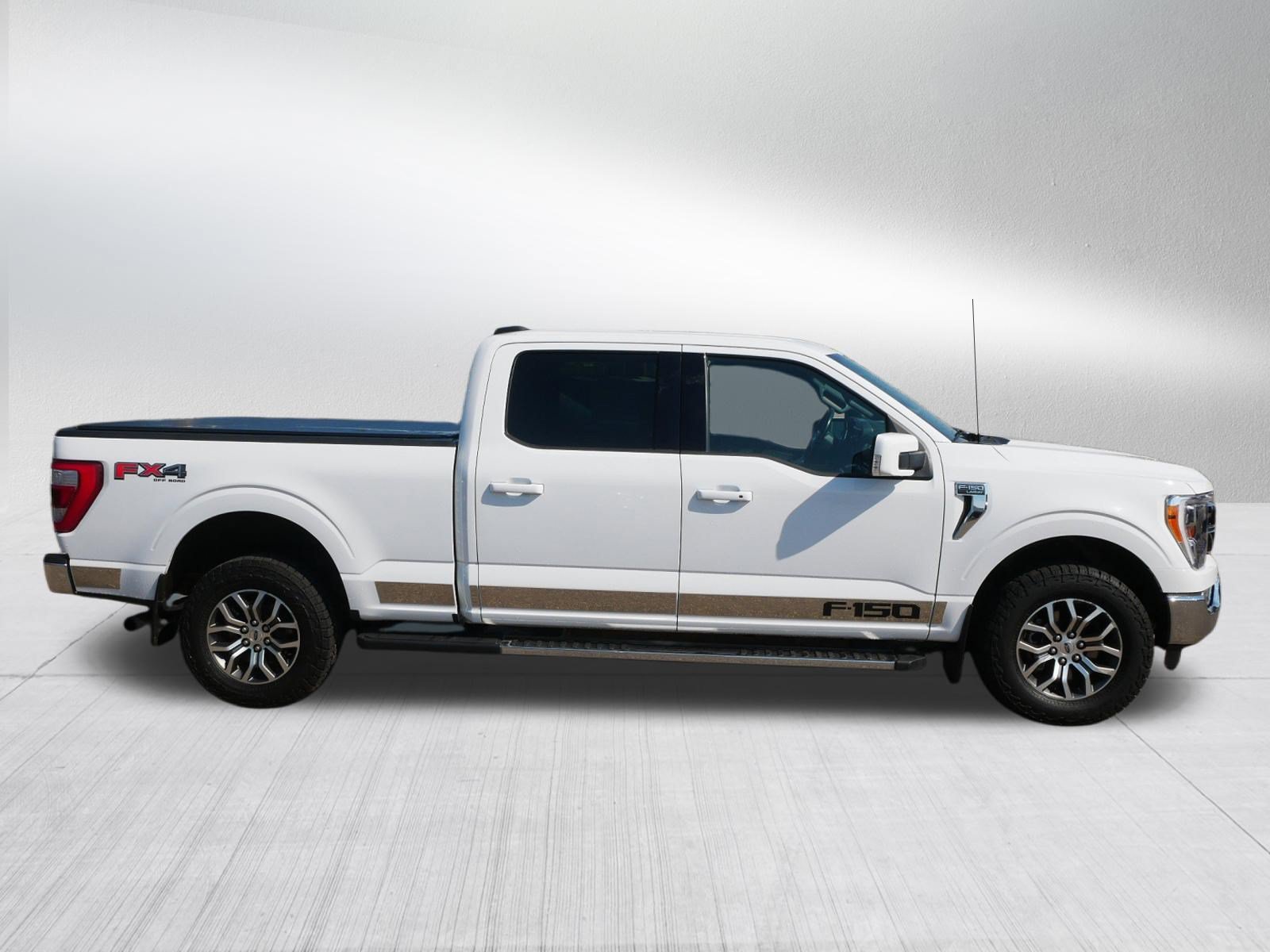 Certified 2021 Ford F150 Lariat w/ Max Trailer Tow Package AWD/4WD image 8