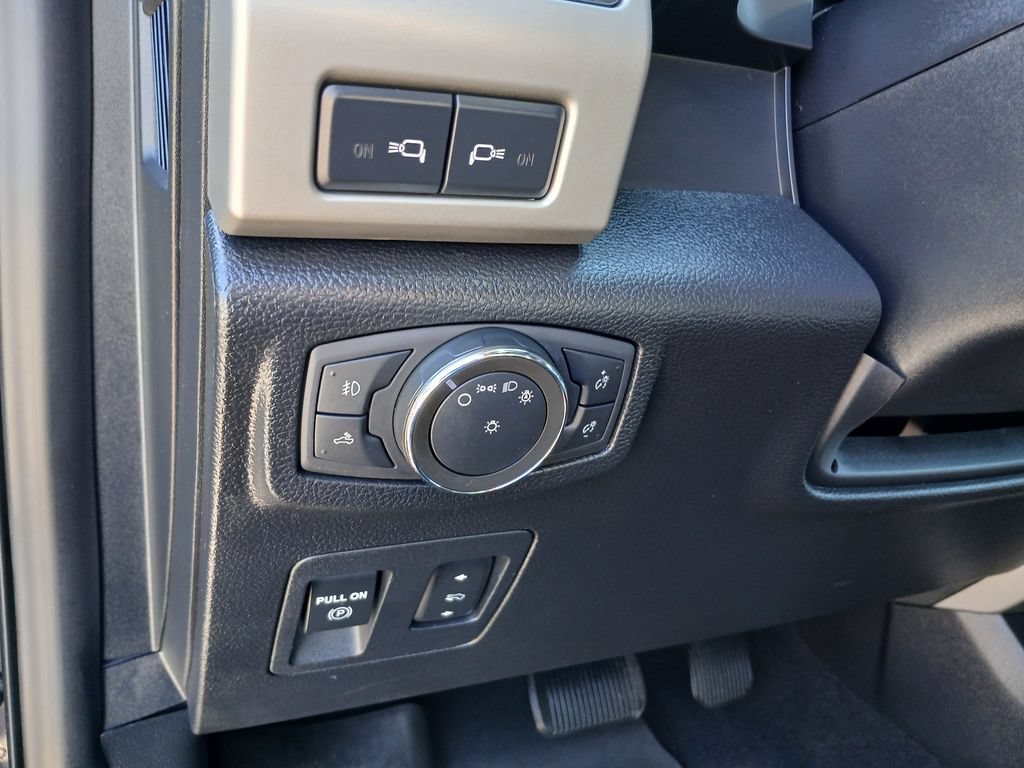 Certified 2020 Ford F150 Lariat w/ Equipment Group 502A Luxury AWD/4WD image 12