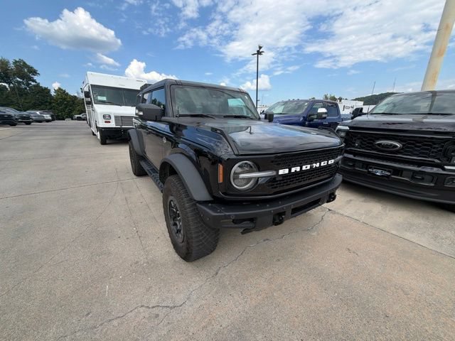 Certified 2024 Ford Bronco Wildtrak AWD/4WD image 7