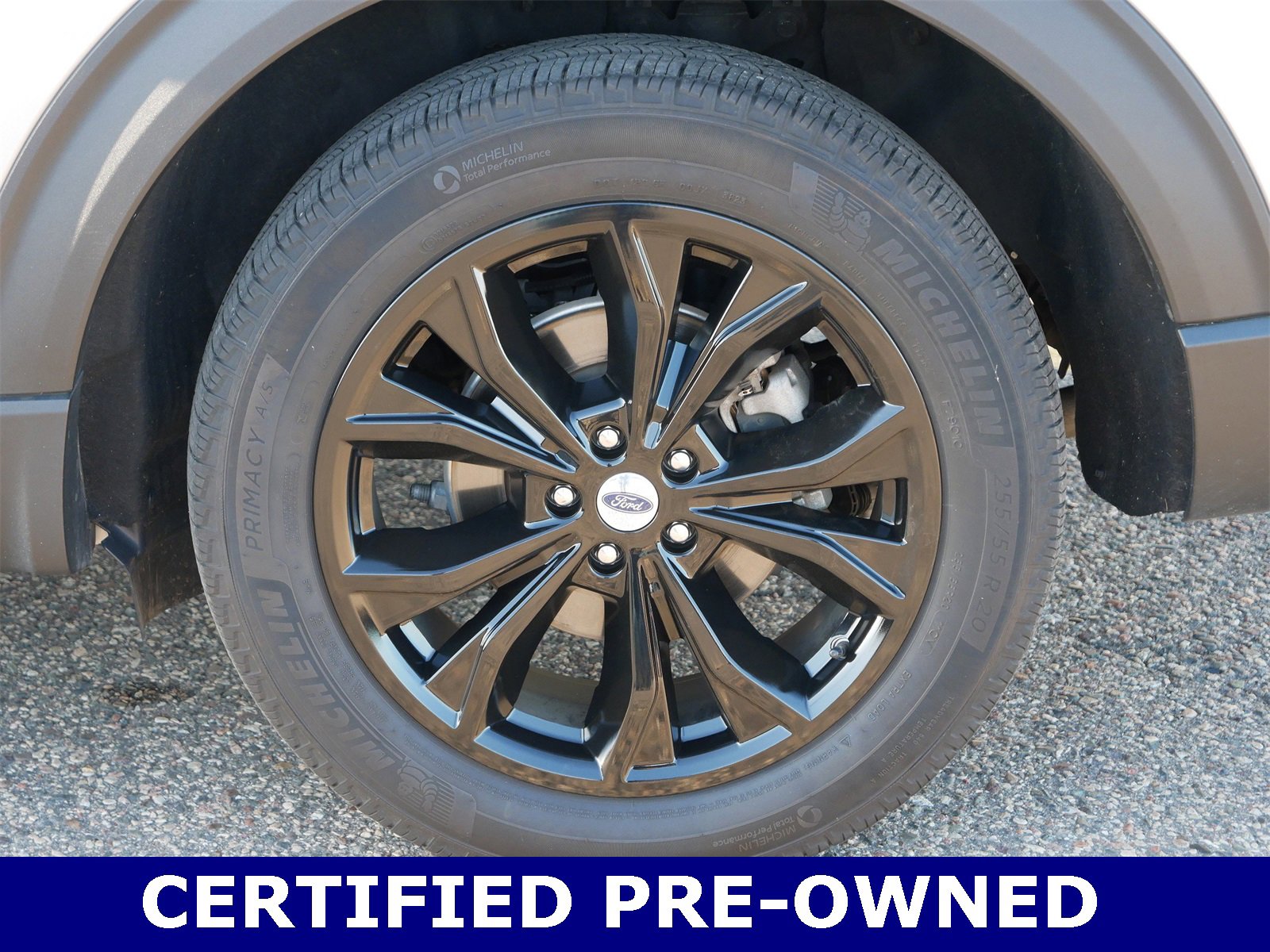 Certified 2023 Ford Explorer XLT w/ Equipment Group 202A image 9