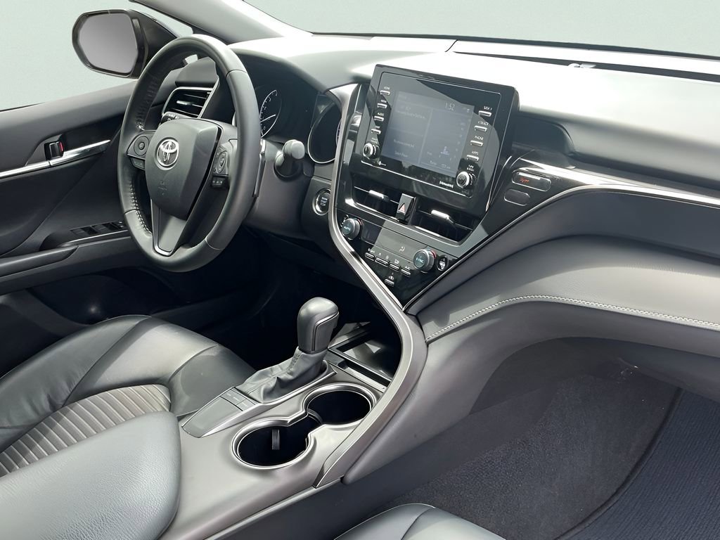 Used 2024 Toyota Camry SE w/ Convenience Package FWD image 13