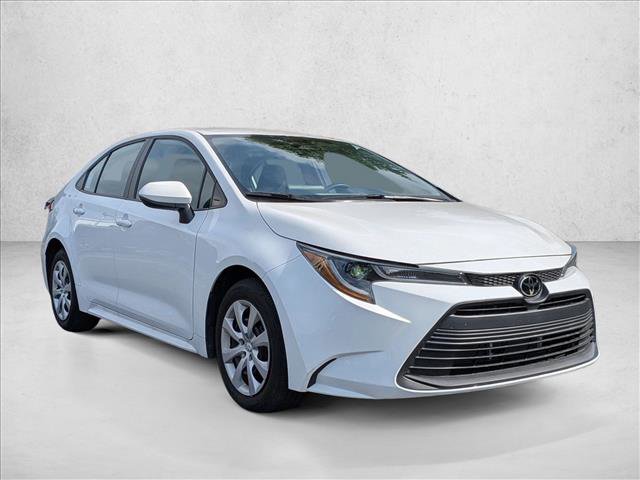Used 2024 Toyota Corolla LE FWD image 4