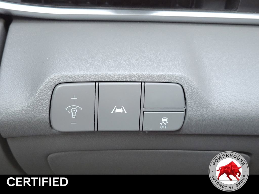 Used 2023 Hyundai Elantra SEL FWD image 25