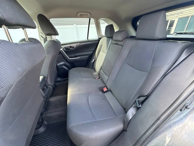 Used 2024 Toyota RAV4 LE FWD image 18