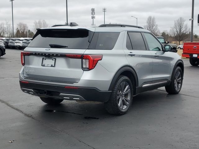 Certified 2025 Ford Explorer Active w/ Active Comfort Package AWD/4WD image 3