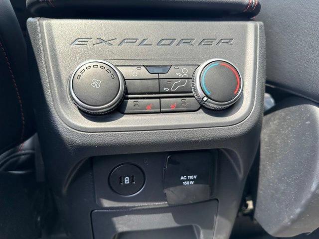 Certified 2025 Ford Explorer ST AWD/4WD image 18