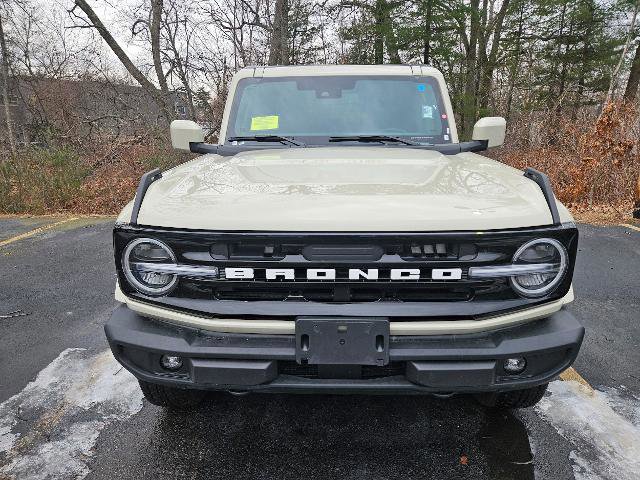 Certified 2025 Ford Bronco Outer Banks AWD/4WD image 6