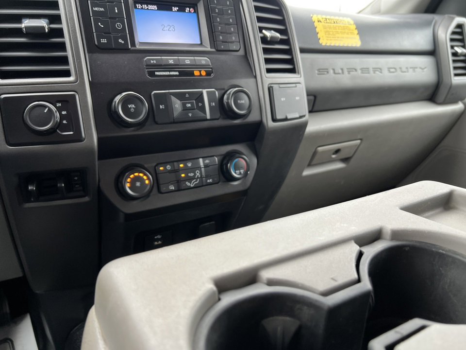 Certified 2020 Ford F550 4x4 Regular Cab Super Duty w/ Power Equipment Group image 28