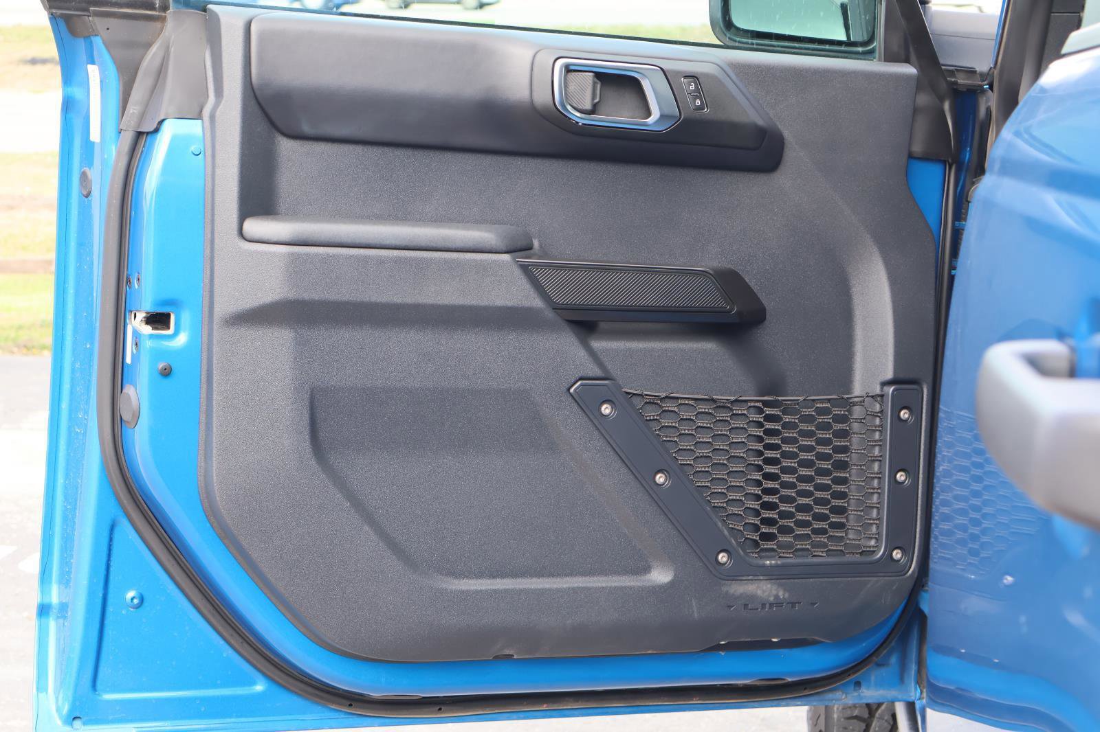 Certified 2025 Ford Bronco Badlands image 14