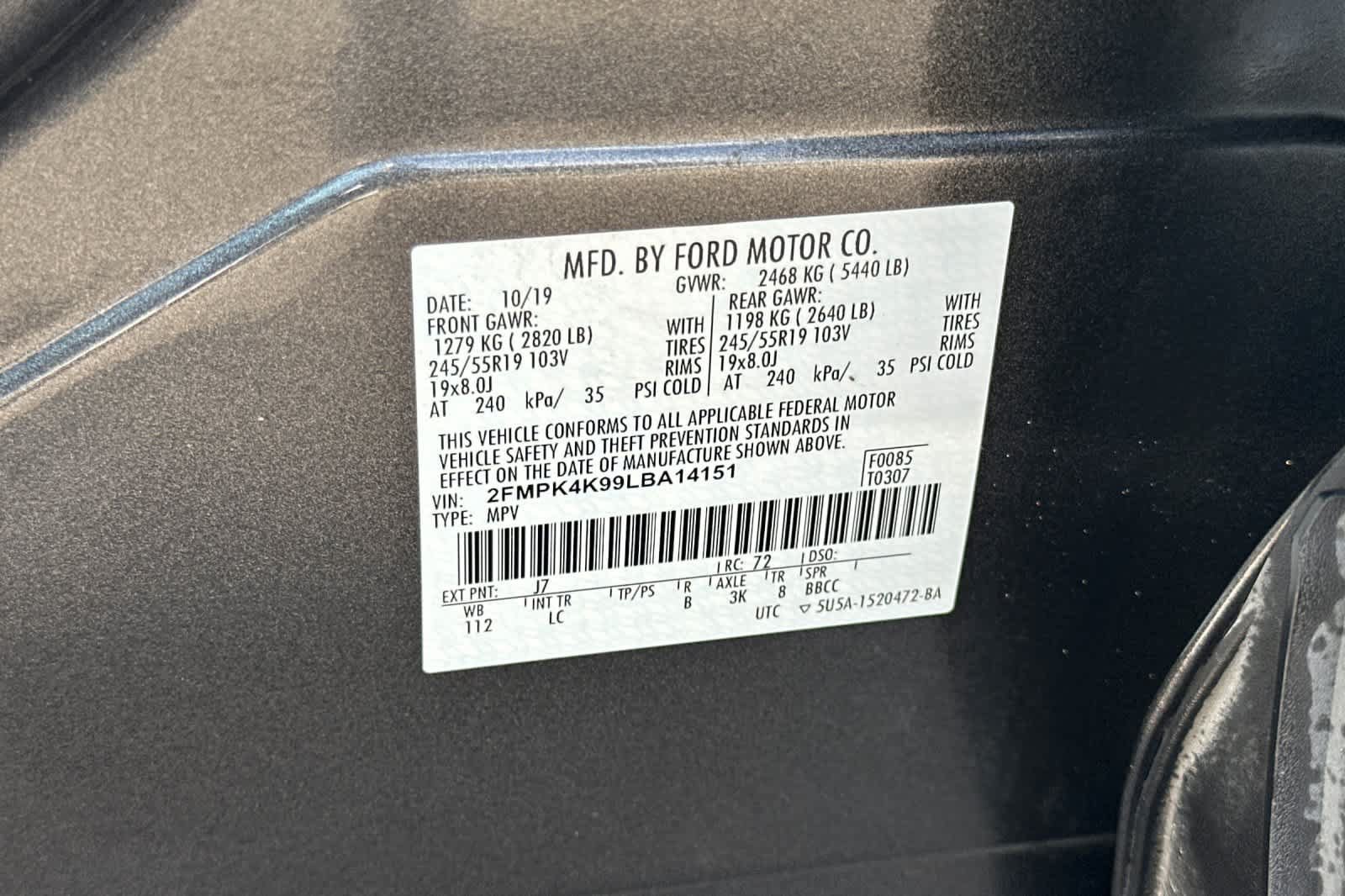 Certified 2020 Ford Edge Titanium AWD/4WD image 29