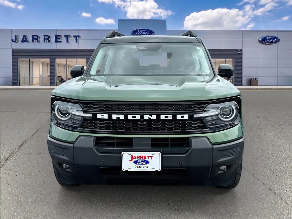 Certified 2025 Ford Bronco Sport Outer Banks w/ Outer Banks Tech Package+ AWD/4WD image 2