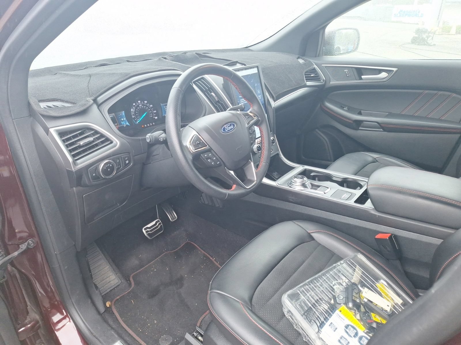 Certified 2024 Ford Edge ST-Line AWD/4WD image 10