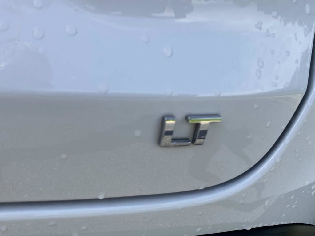 Used 2024 Chevrolet Trax LT FWD image 6