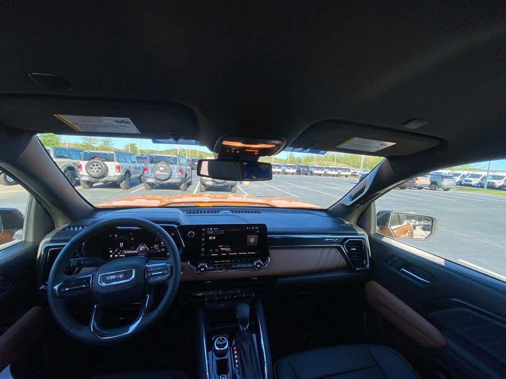 Used 2025 GMC Canyon AT4 w/ AT4 Premium Package image 25