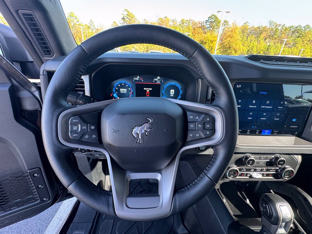 Certified 2025 Ford Bronco Badlands AWD/4WD image 13