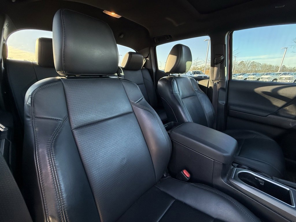 Used 2023 Toyota Tacoma TRD Off-Road image 30