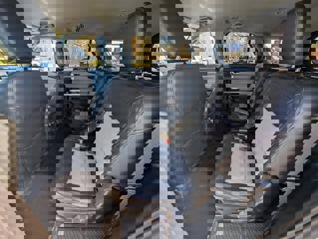 Certified 2023 Ford Explorer XLT w/ Equipment Group 202A image 16