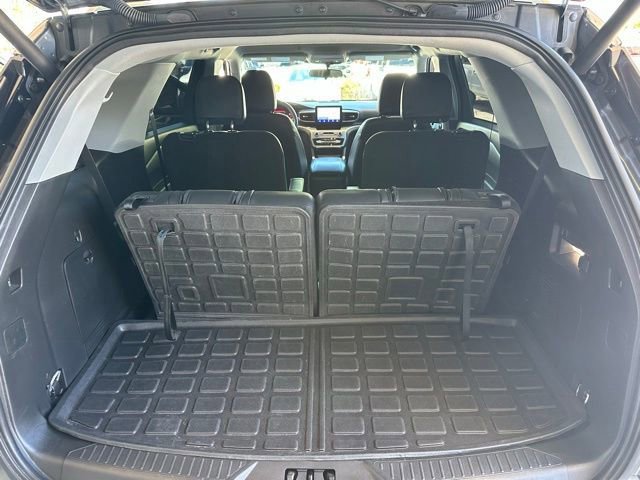 Certified 2023 Ford Explorer XLT w/ Equipment Group 202A image 16
