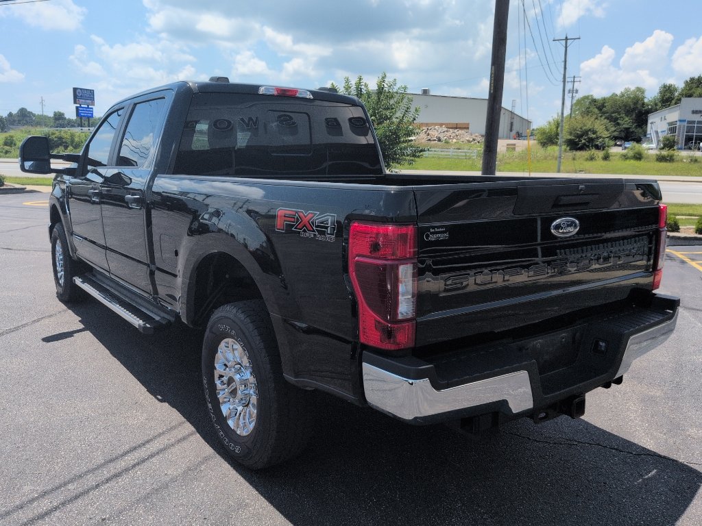 Certified 2022 Ford F250 XL w/ STX Appearance Package AWD/4WD image 4