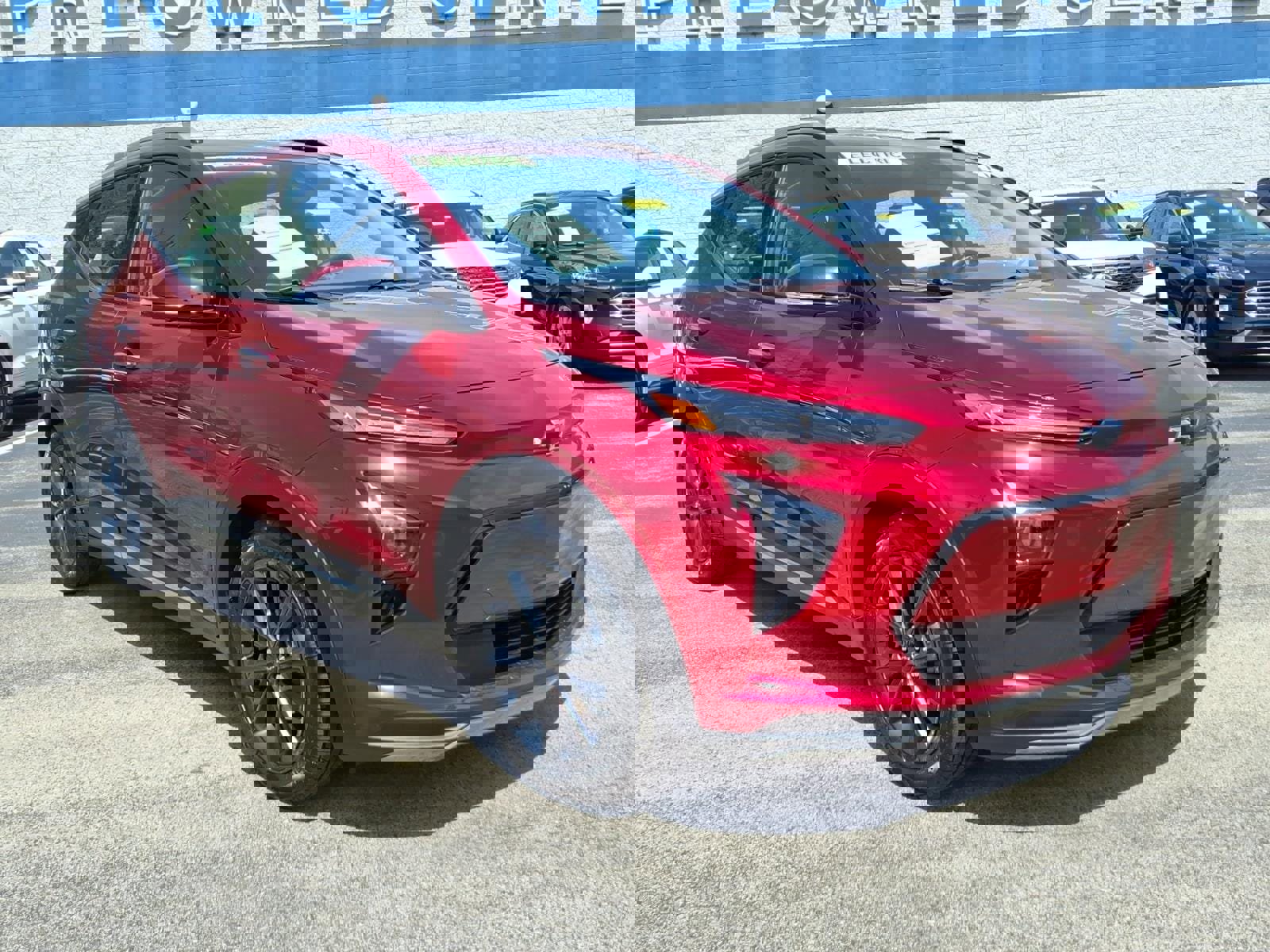 Used 2022 Chevrolet Bolt EUV Premier w/ Launch Edition image 1