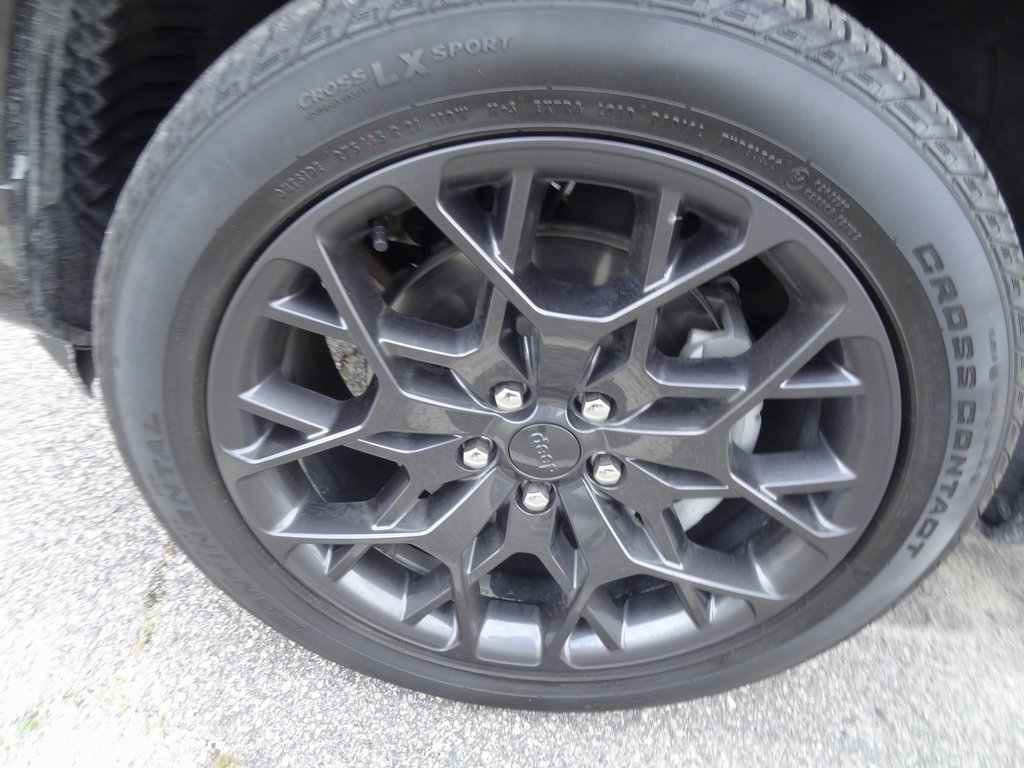 Used 2023 Jeep Grand Cherokee L Summit image 16