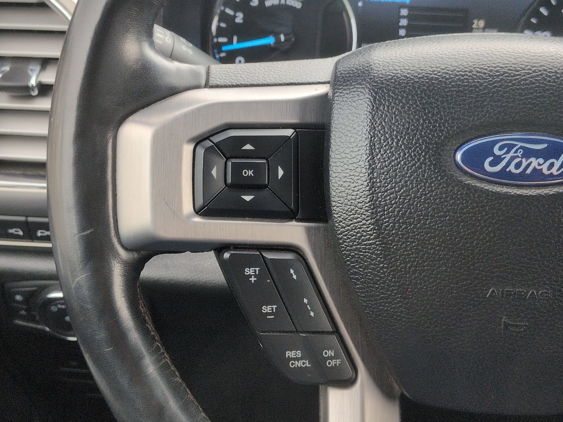 Certified 2021 Ford F450 Platinum w/ FX4 Off-Road Package AWD/4WD image 18