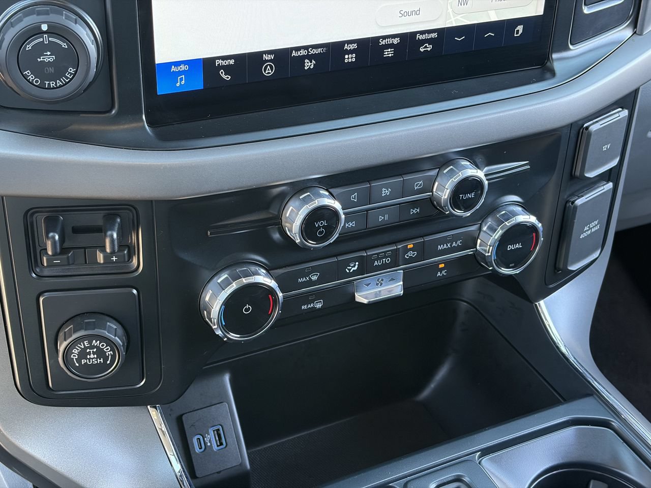 Certified 2024 Ford F150 XLT w/ Mobile Office Package RWD image 29