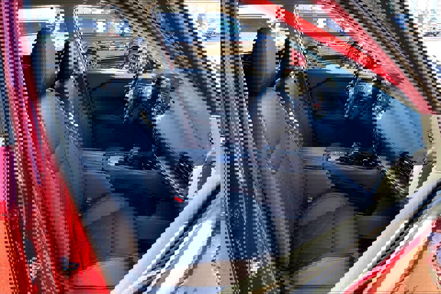 Used 2025 Nissan Rogue Platinum w/ Platinum Premium Package image 8