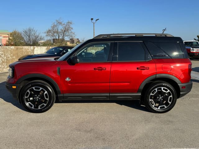 Certified 2024 Ford Bronco Sport Outer Banks w/ Tech Package AWD/4WD image 2