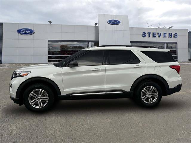 Certified 2023 Ford Explorer XLT w/ Equipment Group 202A AWD/4WD image 35