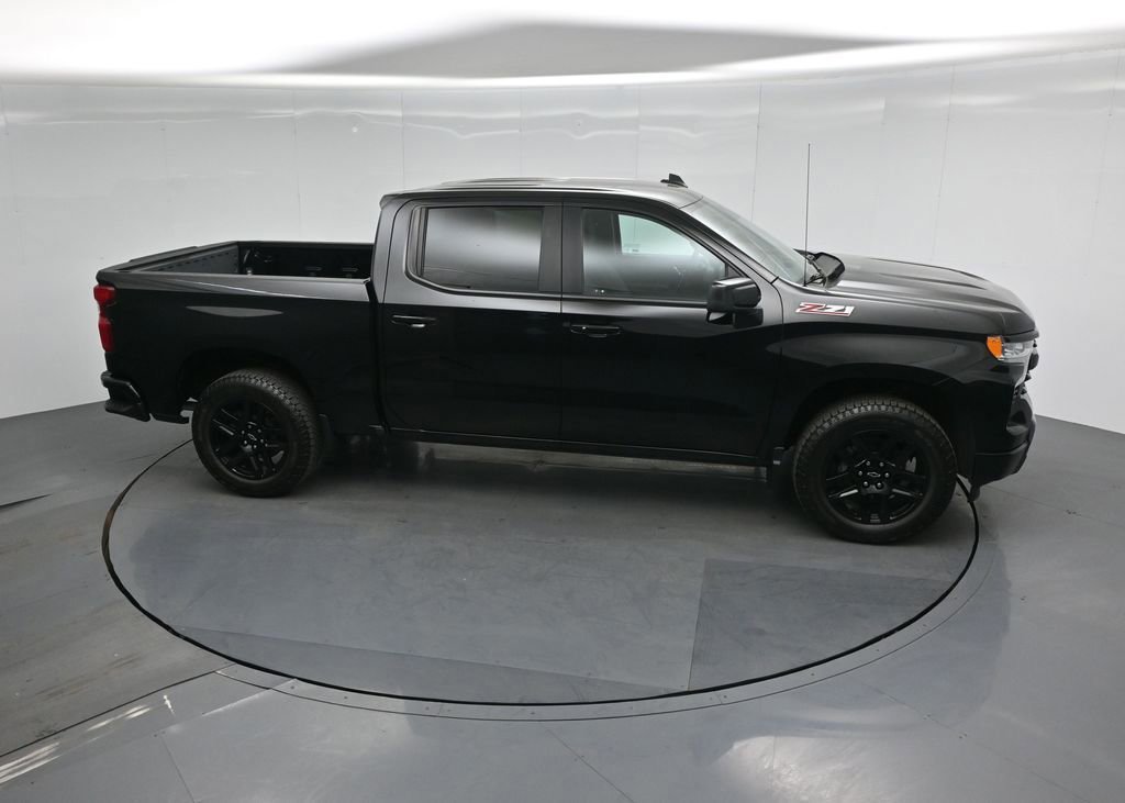 Used 2024 Chevrolet Silverado 1500 RST w/ Z71 Off-Road Package image 11