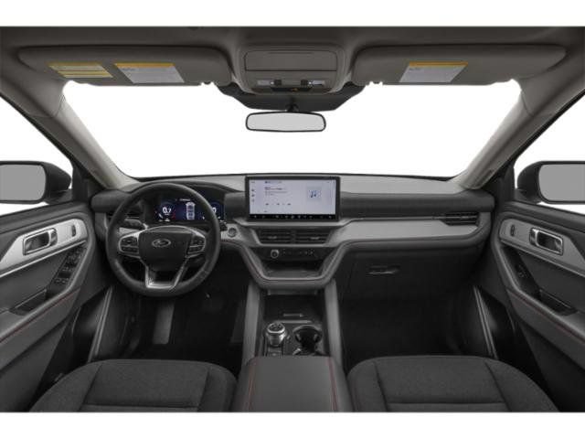 Certified 2025 Ford Explorer Active w/ Active Comfort Package AWD/4WD image 7
