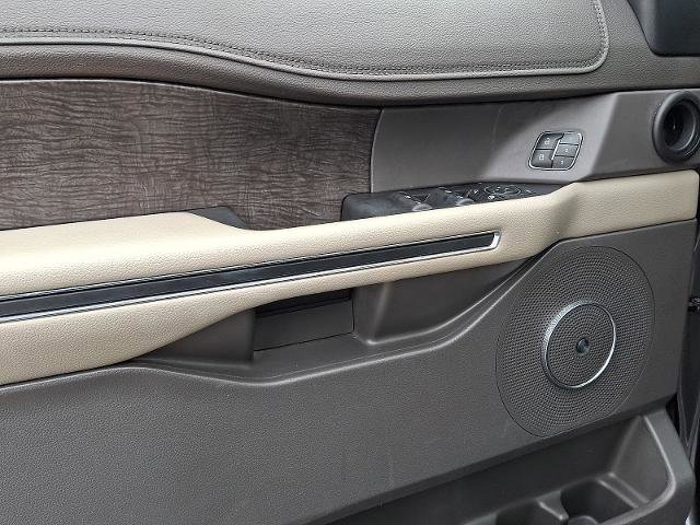 Certified 2020 Ford Expedition Limited image 13