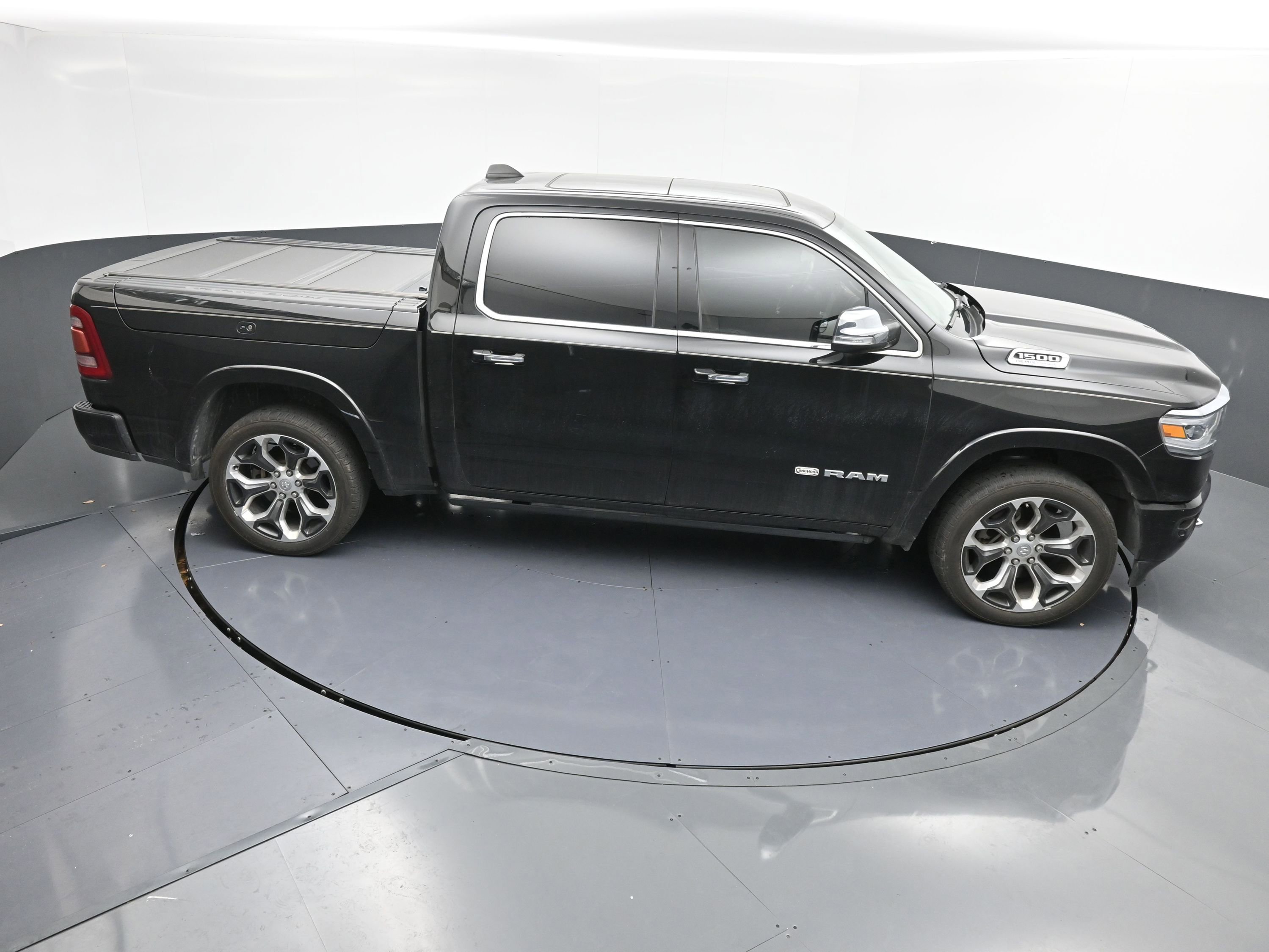 Used 2022 RAM 1500 Limited image 40