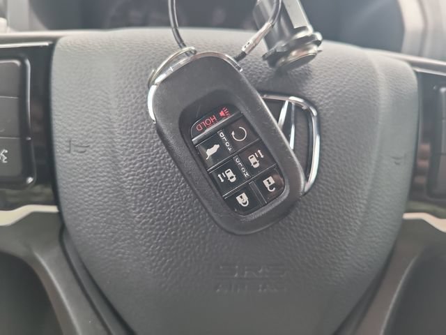 Used 2025 Honda Odyssey Sport-L image 33