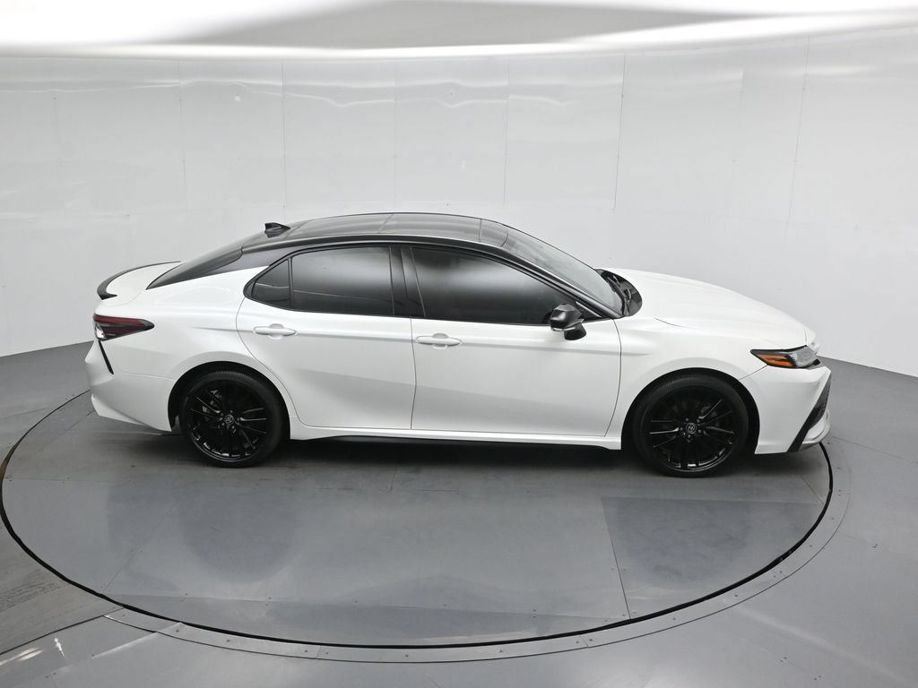 Used 2021 Toyota Camry XSE w/ Navigation Package FWD image 39