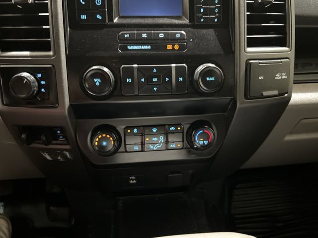 Certified 2022 Ford F550 4x4 Crew Cab Super Duty w/ Power Equipment Group image 14