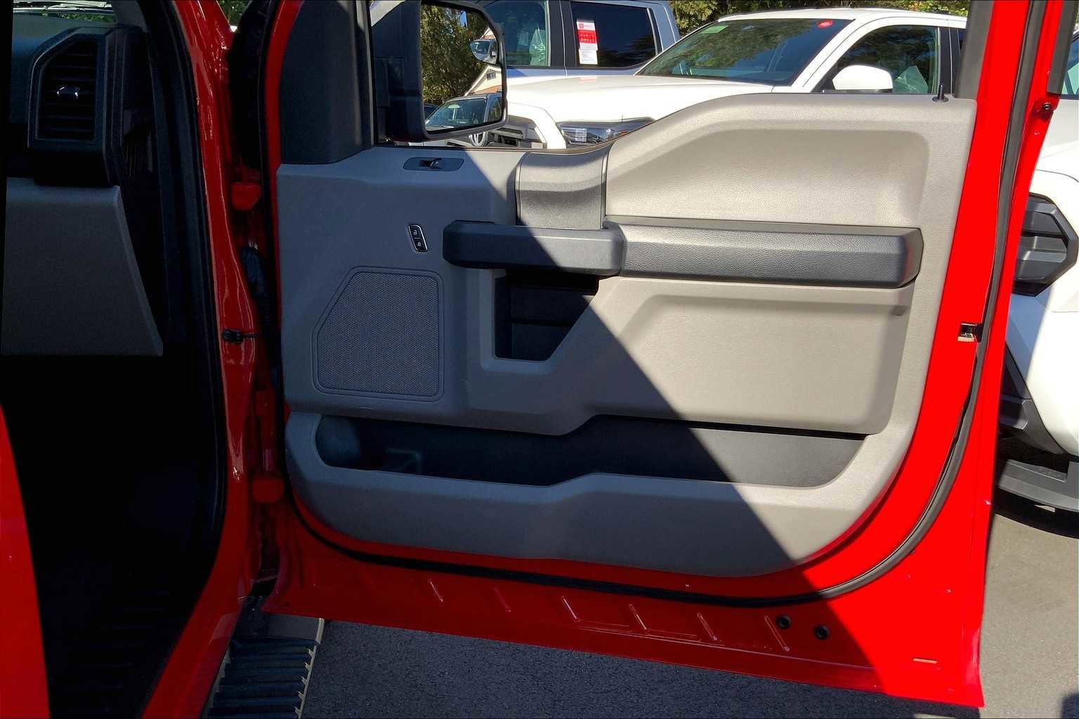 Certified 2020 Ford F150 XL w/ Equipment Group 101A Mid image 20