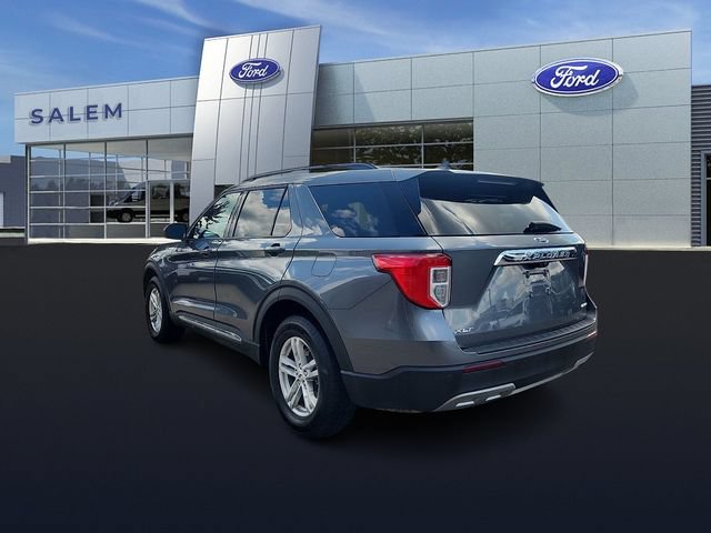 Certified 2022 Ford Explorer XLT w/ Equipment Group 202A AWD/4WD image 4